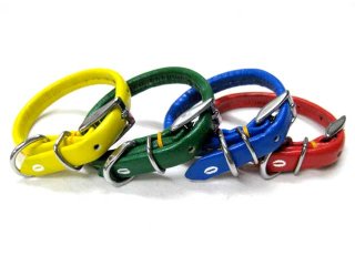 国産の首輪の岡野製作所、シンプルで使いやすいデザインの首輪(カラー